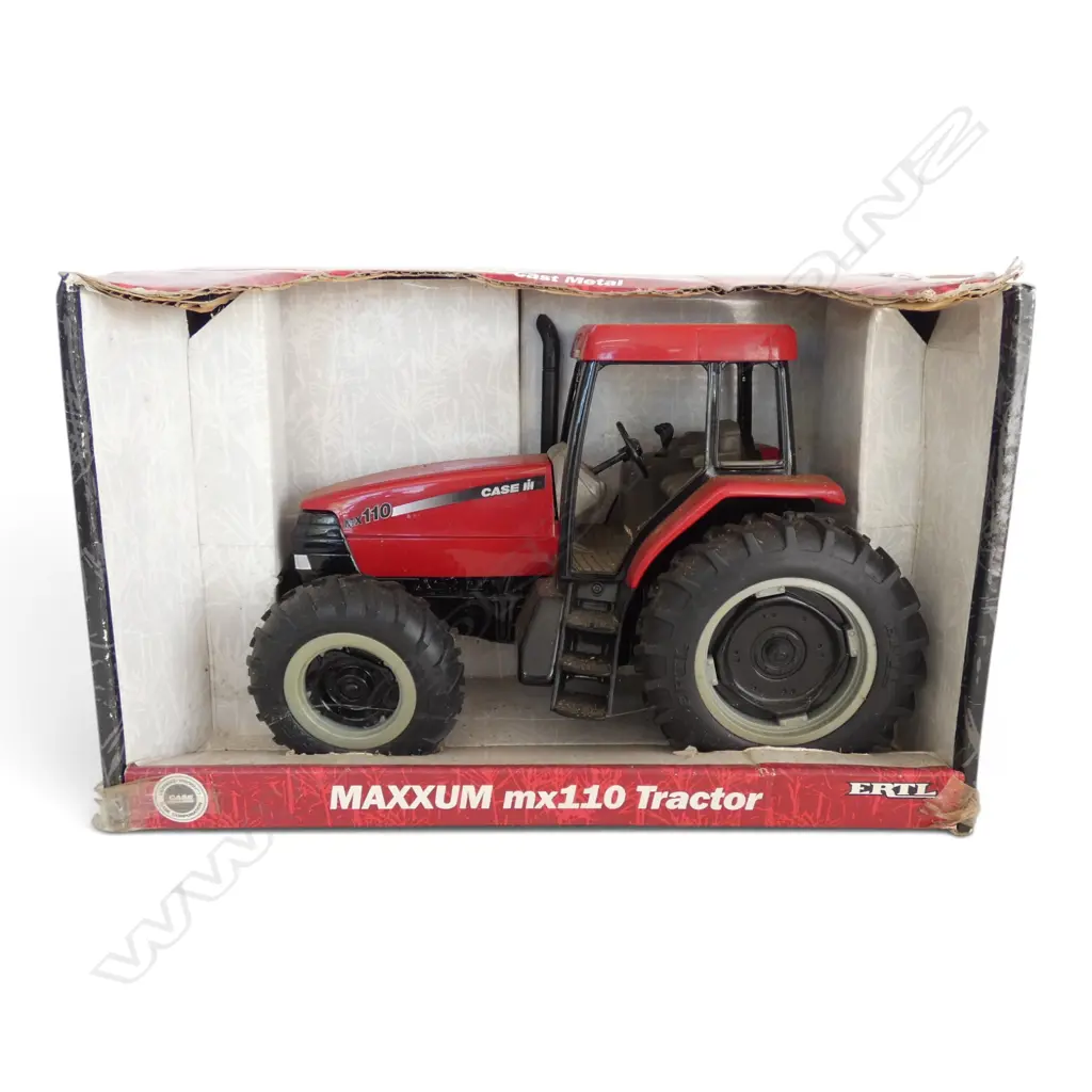 BOXED MODEL MAXXUM CASE MX110 TRACTOR, 1:16 SCALE Image 1++