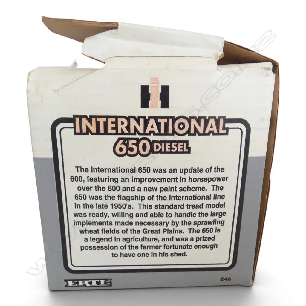 2 BOXED MODEL TRACTORS, INTERNATIONAL 650 DIESEL 1:16 SCALE & MF1200, SCALE 1:32 Image 1++