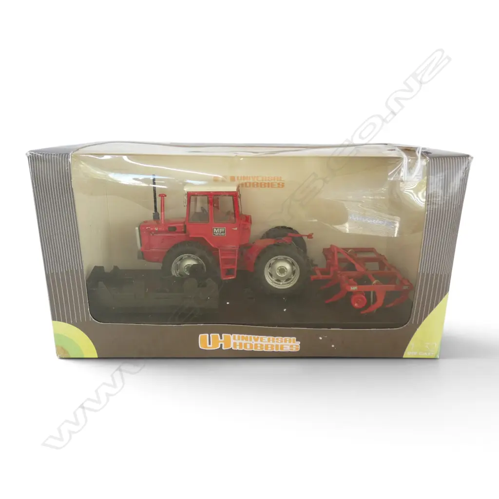 2 BOXED MODEL TRACTORS, INTERNATIONAL 650 DIESEL 1:16 SCALE & MF1200, SCALE 1:32 Image 1++
