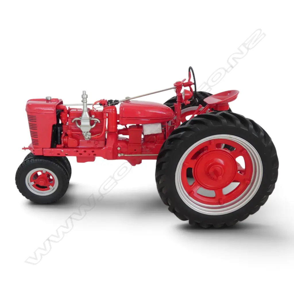 FRANKLIN MINT THE FARMALL MODEL H TRACTOR, 1:12 SCALE DIE CAST REPLICA Image 1++