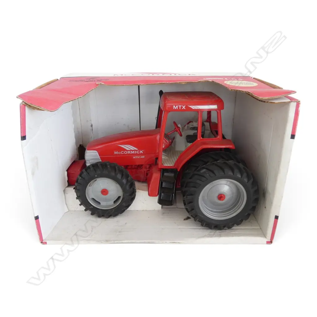 BOXED MCCORMICK MTX140 MODEL TRACTOR, 1:16 SCALE, SPECIAL ED Image 1++