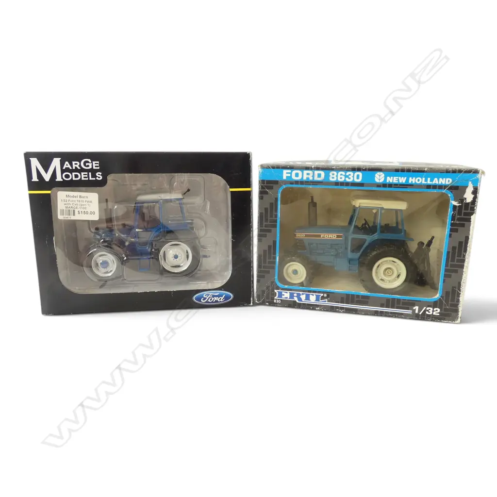 2 BOXED MODEL FORD TRACTORS SCALE 1:32 Image 1++