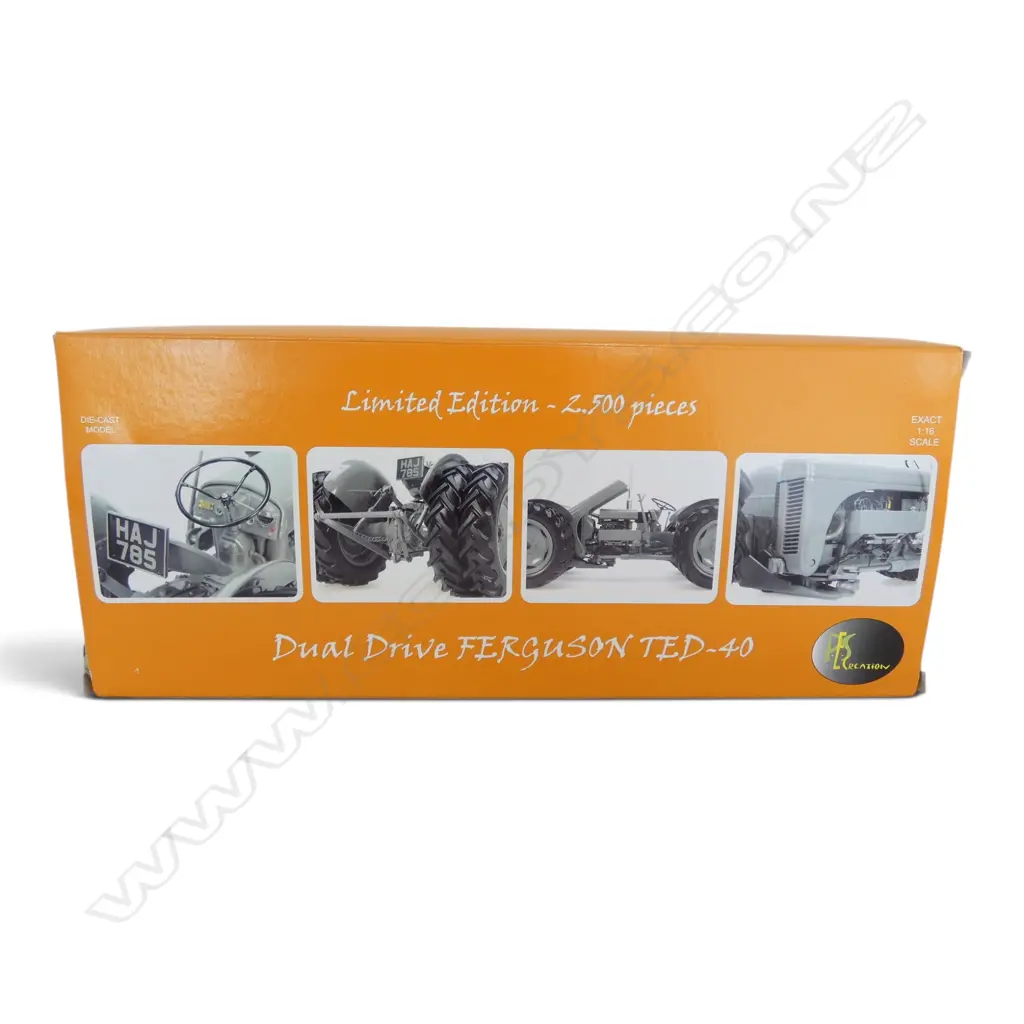 BOXED LTD ED MODEL DUAL DR, IVE FERGUSSON TED-40 w DIORAMA PLATFORM, 1:16 SCALE Image 1++