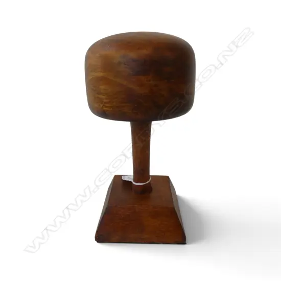 HAT BLOCK H.260mm