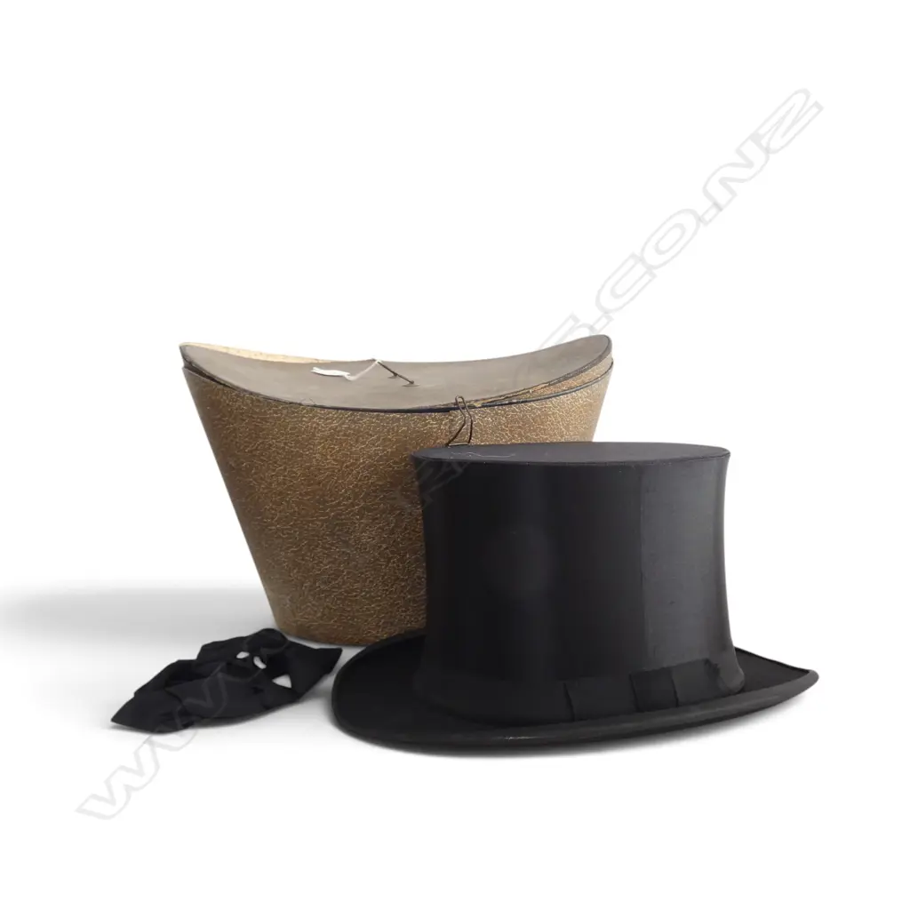 VINTAGE GERMAN TOP HAT w. box Image 1++