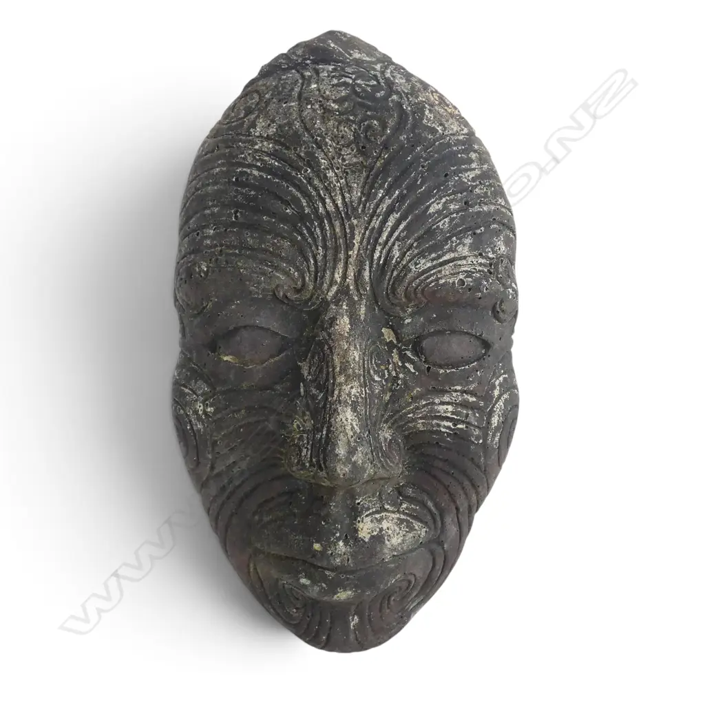 CAST CONRETE MOKO BUST H.390mm Image 1++