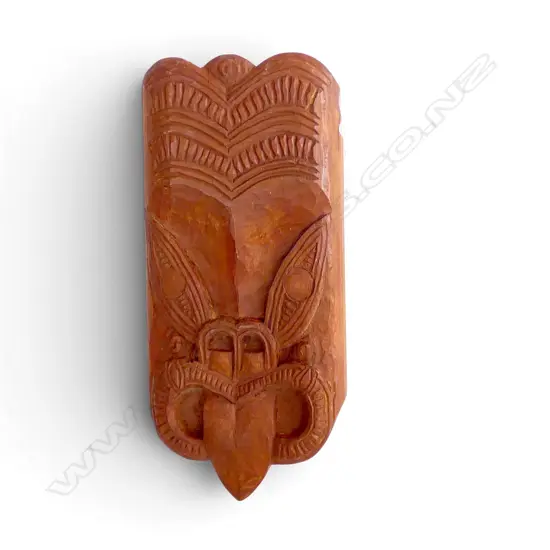 RIMU CARVED MAORI FACE MASK H300MM