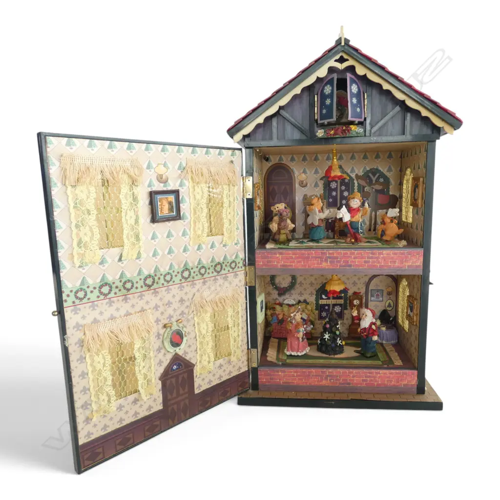 2 XMAS DECORATIONS; HOUSE H.420mm, SNOWMAN Image 1++