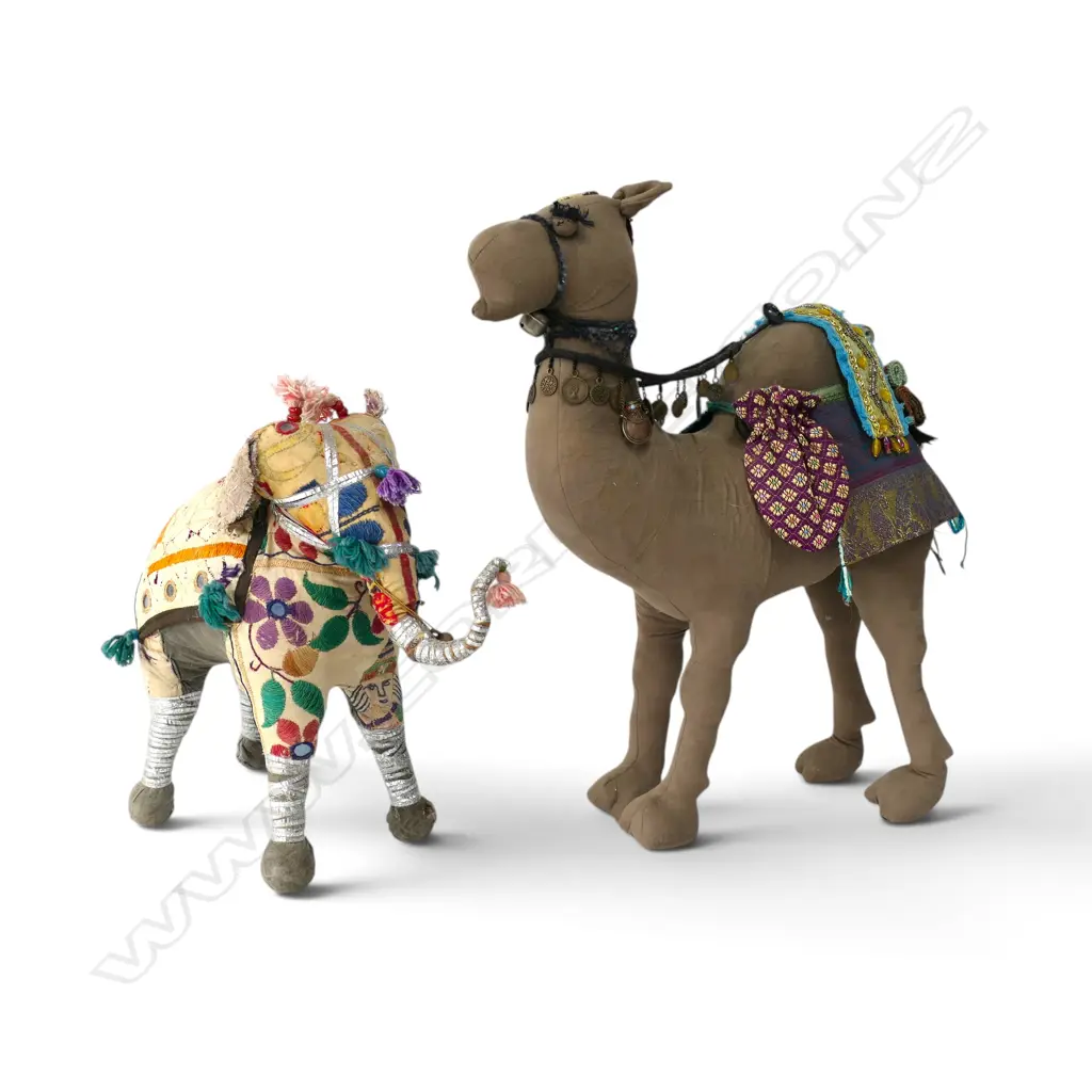 SOFT TOY ELEPHANT & CAMEL H.470mm Image 1++