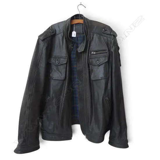 RODD & GUNN BLACK LEATHER JACKET, SIZE LARGE