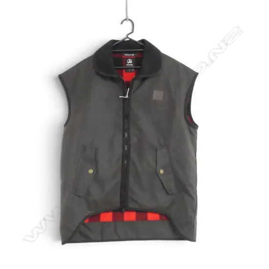 SWANNDRI VEST size M