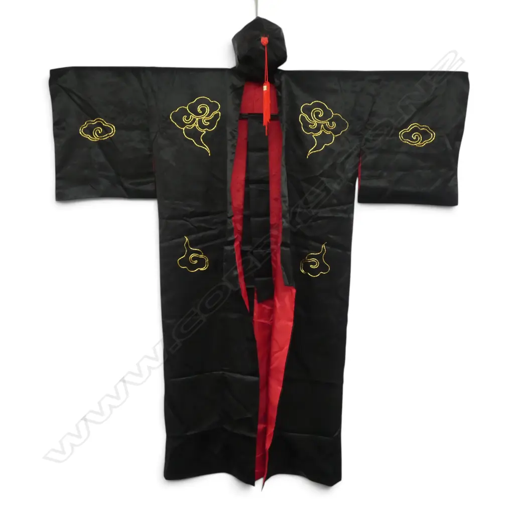 ORIENTAL BLACK SATIN ROBE EMBROIDERED w DRAGON, CAP/BELT Image 1++