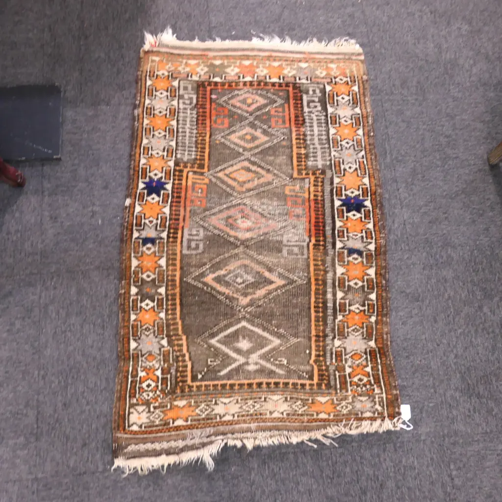 VINTAGE HAND KNOTTED PRAYER RUG BROWNS & ORANGE COLOURS SOME USE 1170xW690mm Image 1++