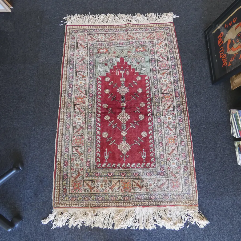 HAND KNOTTED WOOL PILE PRAYER RUG 1400x900mm Image 1++