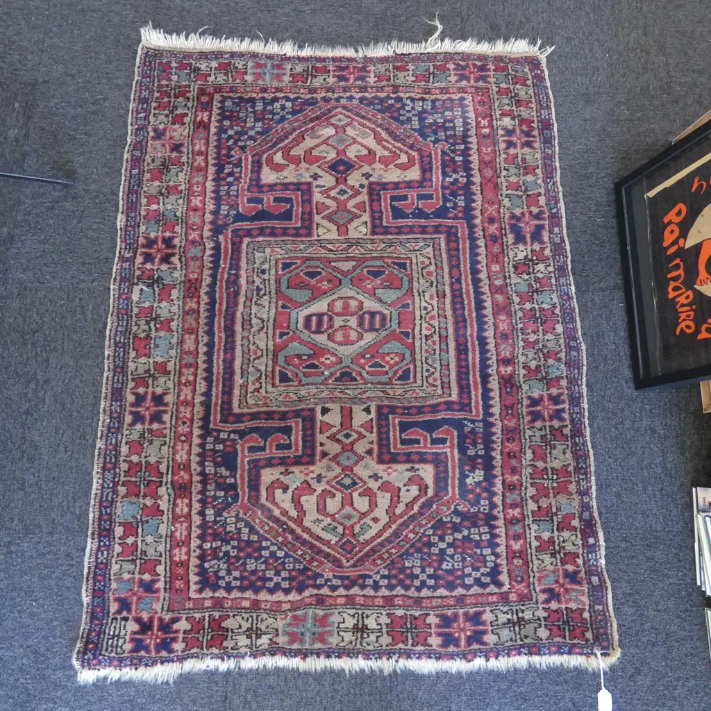 VINTAGE HAND KNOTTED ALL WOOL RUG 1320x1000mm Image 1++