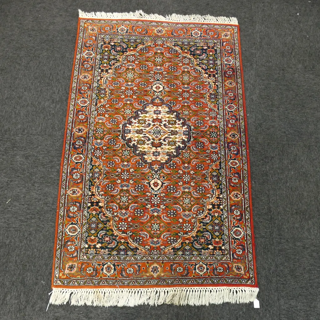 HAND KNOTTED WOOL PILE RUG 1550x950mm Image 1++
