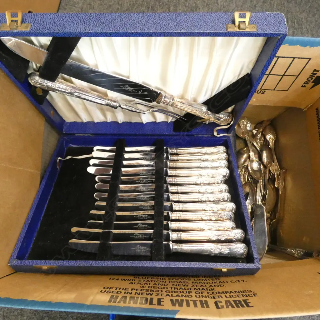 COLLECTION OF KINGS PATTERN CUTLERY Incl. 2 canteens  Image 1++