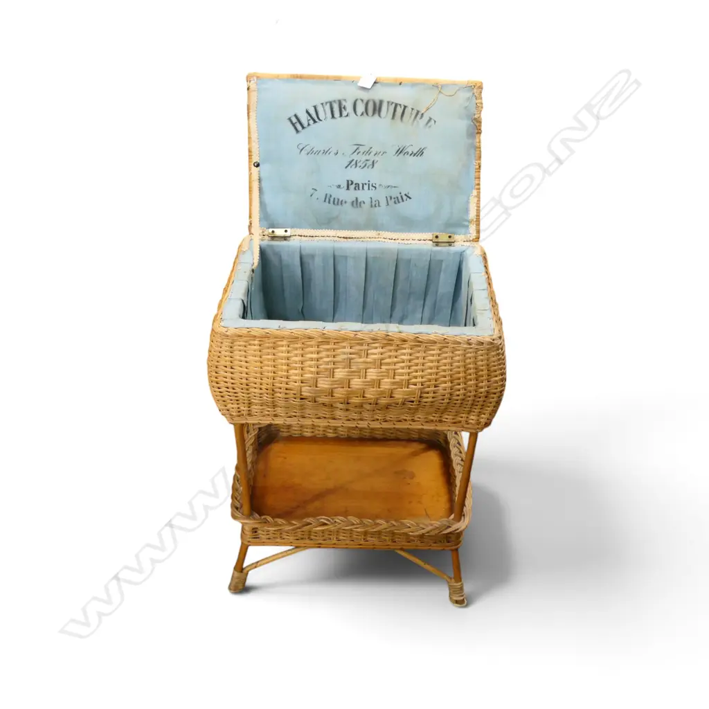 VINTAGE SEWING BASKET H.700mm Image 1++