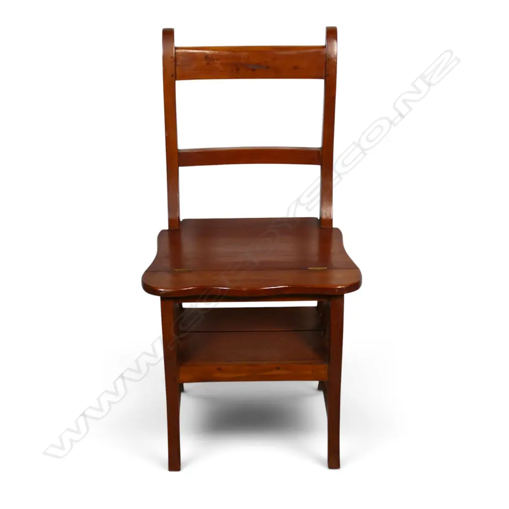 WOODEN LIBRARY CHAIR Image 1++