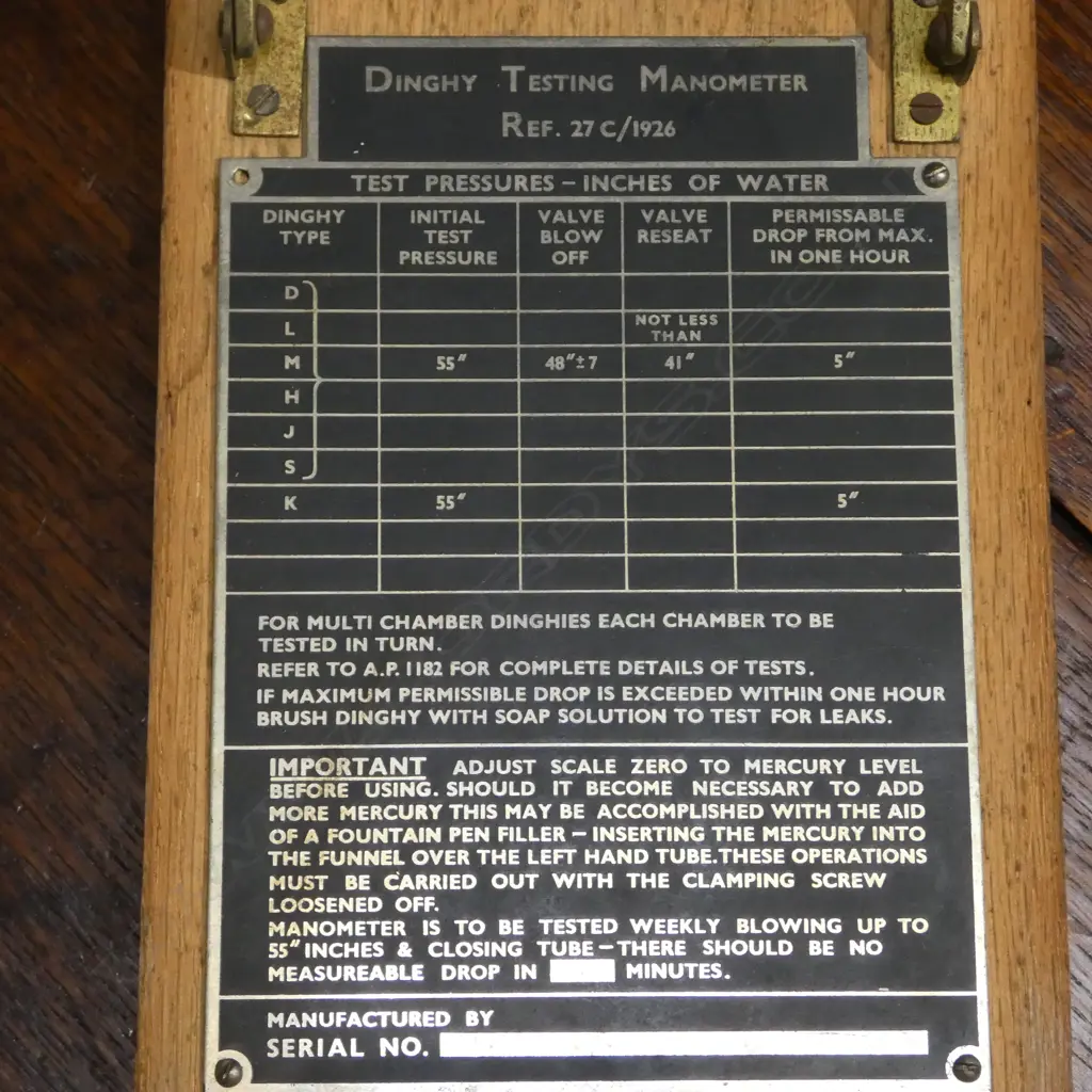 RAF 'DINGHY TESTING MANOMETER' CASED H.260mm Image 1++