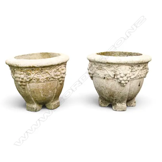 PR WHITE PAINTED CONCRETE GARDEN POTS H.320mm, 380mm dia