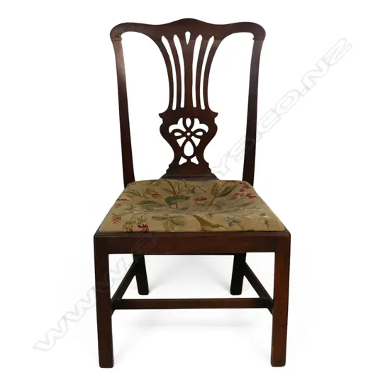 ANTIQUE MAHOGANY CHAIR w. NEEDLEWORK SEAT