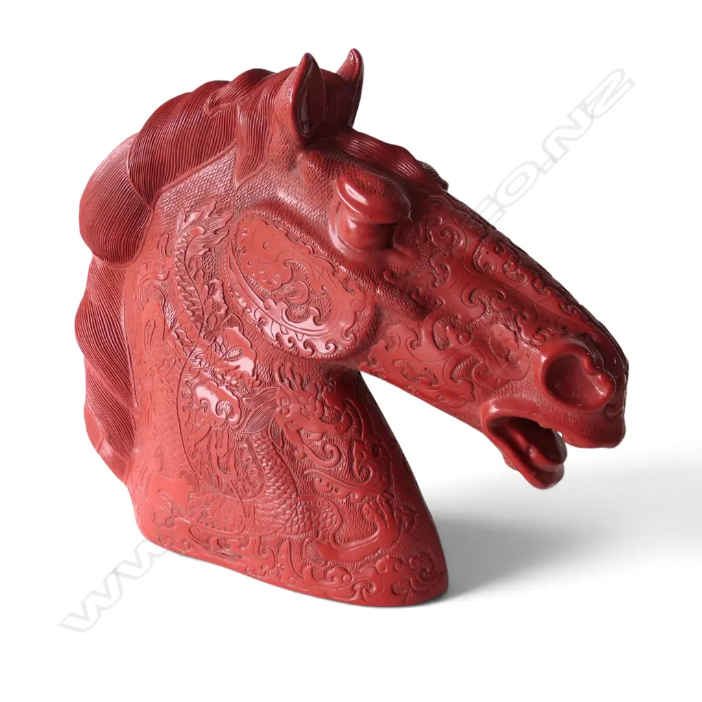 LG RED RESIN HORSE HEAD H.480mm Image 1++