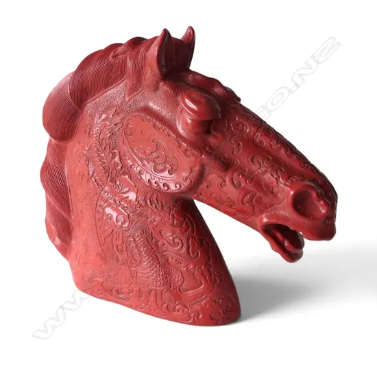 LG RED RESIN HORSE HEAD H.480mm