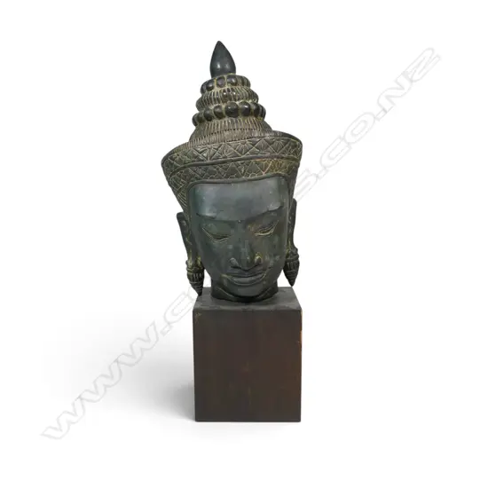 KHMER STYLE MONTED BRONZE MEDITATIVE BUDDHA HEAD WITH VERDIGRIS FINISH, AGED PATINA, H.444MM