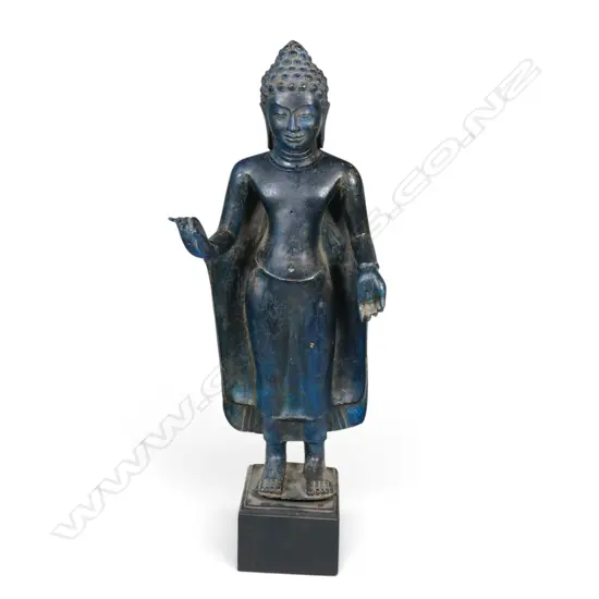 THAI CAST BRONZED STANDING BUDDHA ON A BASE WITH BLU/GRAY PATINA, H.570MM