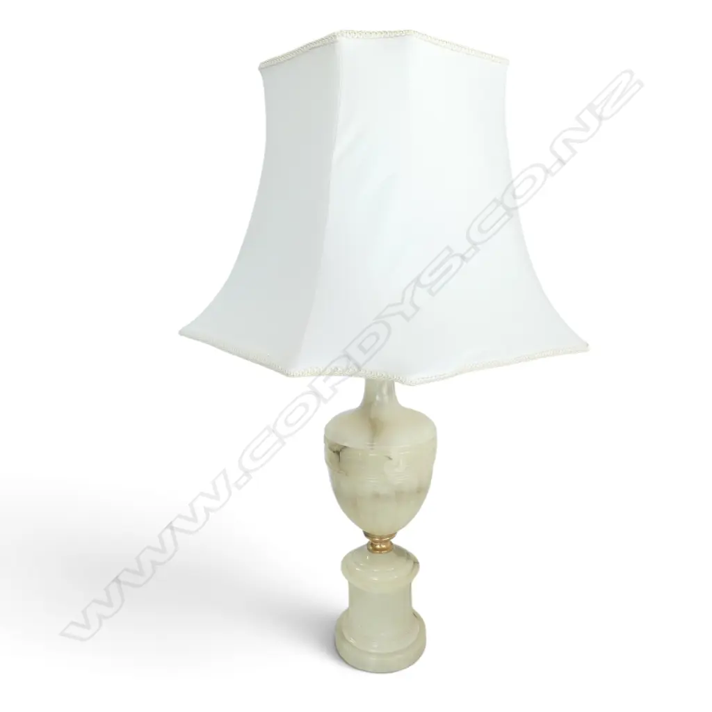 ITALIAN ALABASTER TABLE LAMP H.820mm Image 1++