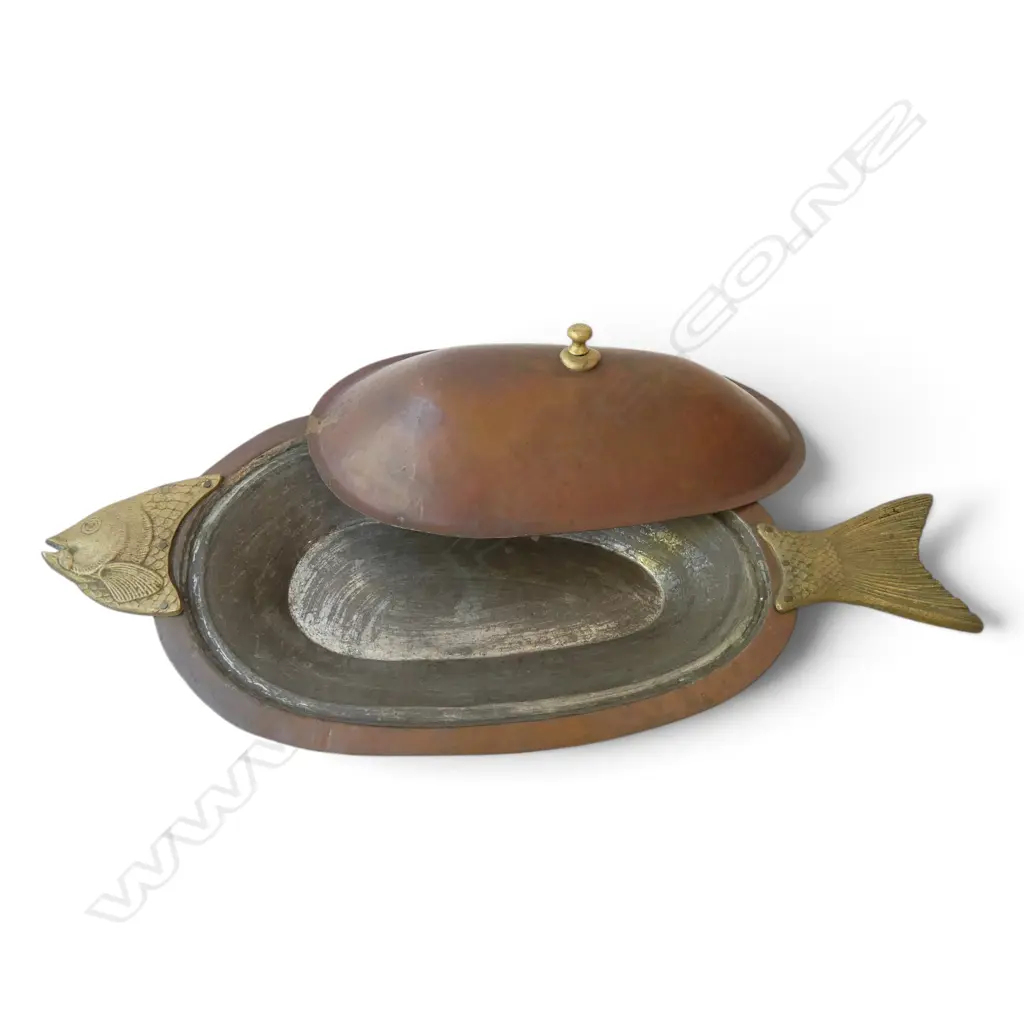 LARGE BRASS & COPPER LIDDED FISH SERVING DISH L710MM Image 1++
