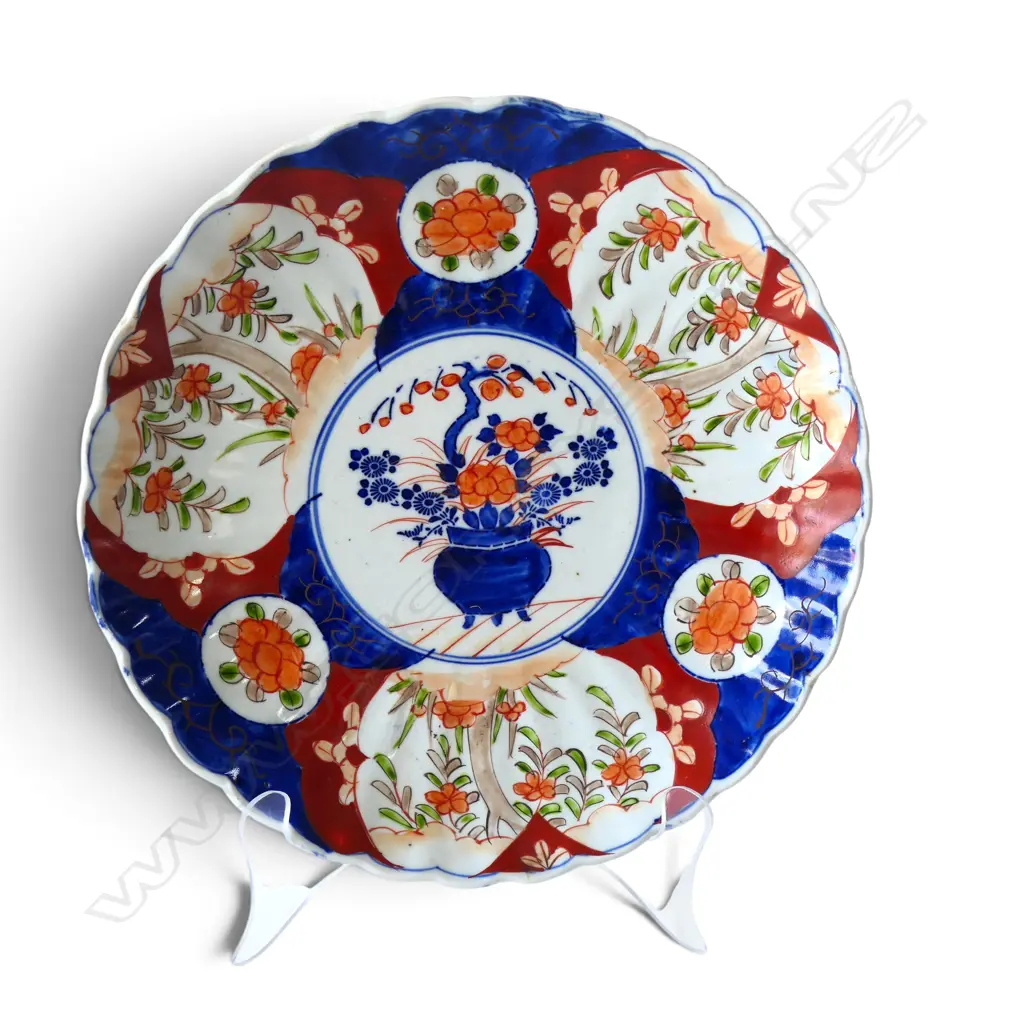 7 ORIENTAL CERAMICS; IMARI PLATE 290mm dia ETC Image 1++