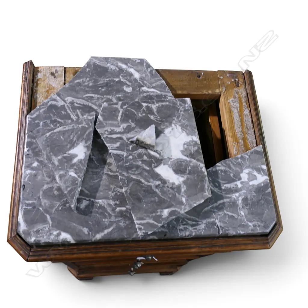 BEDSIDE CABINET w. MARBLE TOP (BROKEN) 440x350x885mm Image 1++