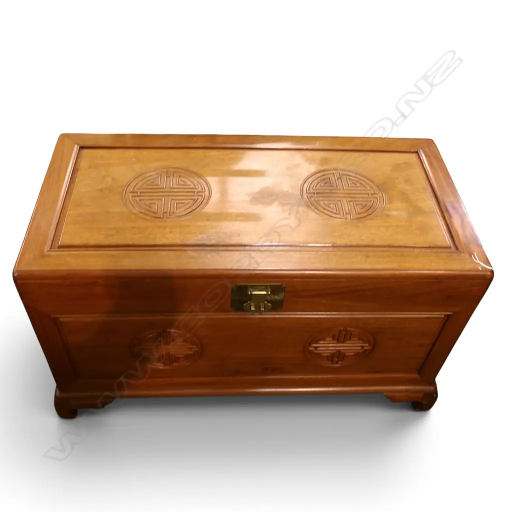 ORIENTAL CAMPHOR CHEST 1050x530x600mm Image 1++