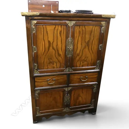 ORIENTAL CABINET 860x490x1190mm