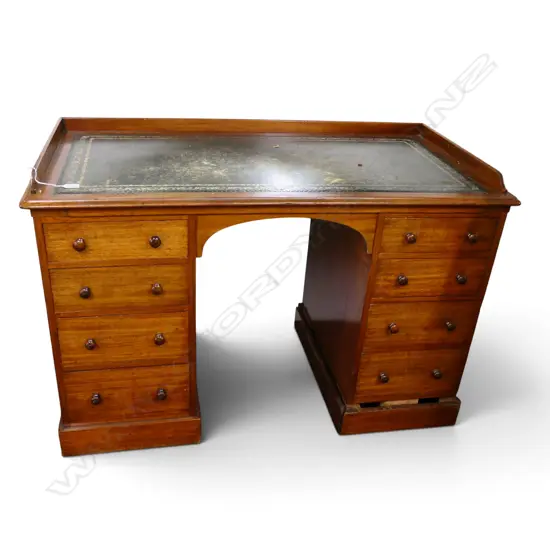 ANTIQUE DESK 1165x600x775mm base boards req. re-attaching.
