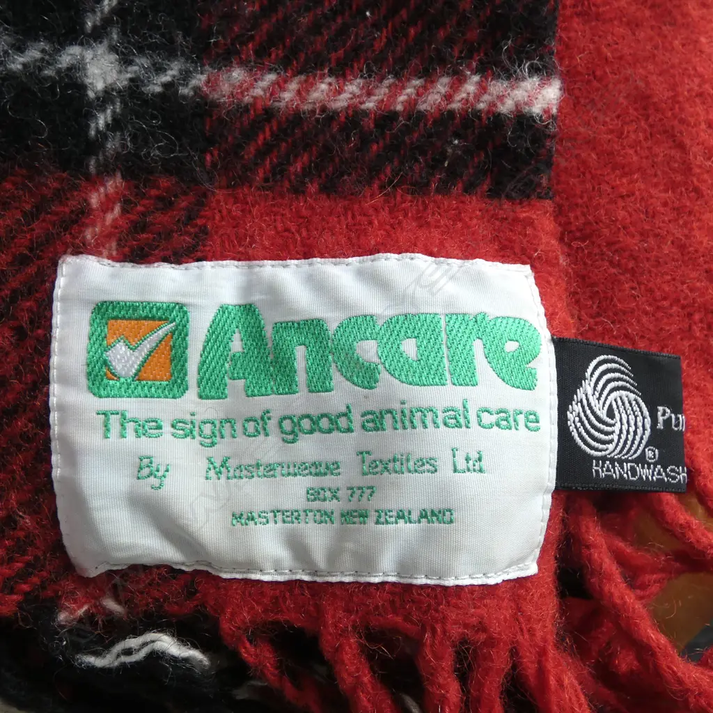 PR OF NZ WOOL TRAVELLING BLANKETS PICNIC FRINGED STEWART TARTAN Image 1++