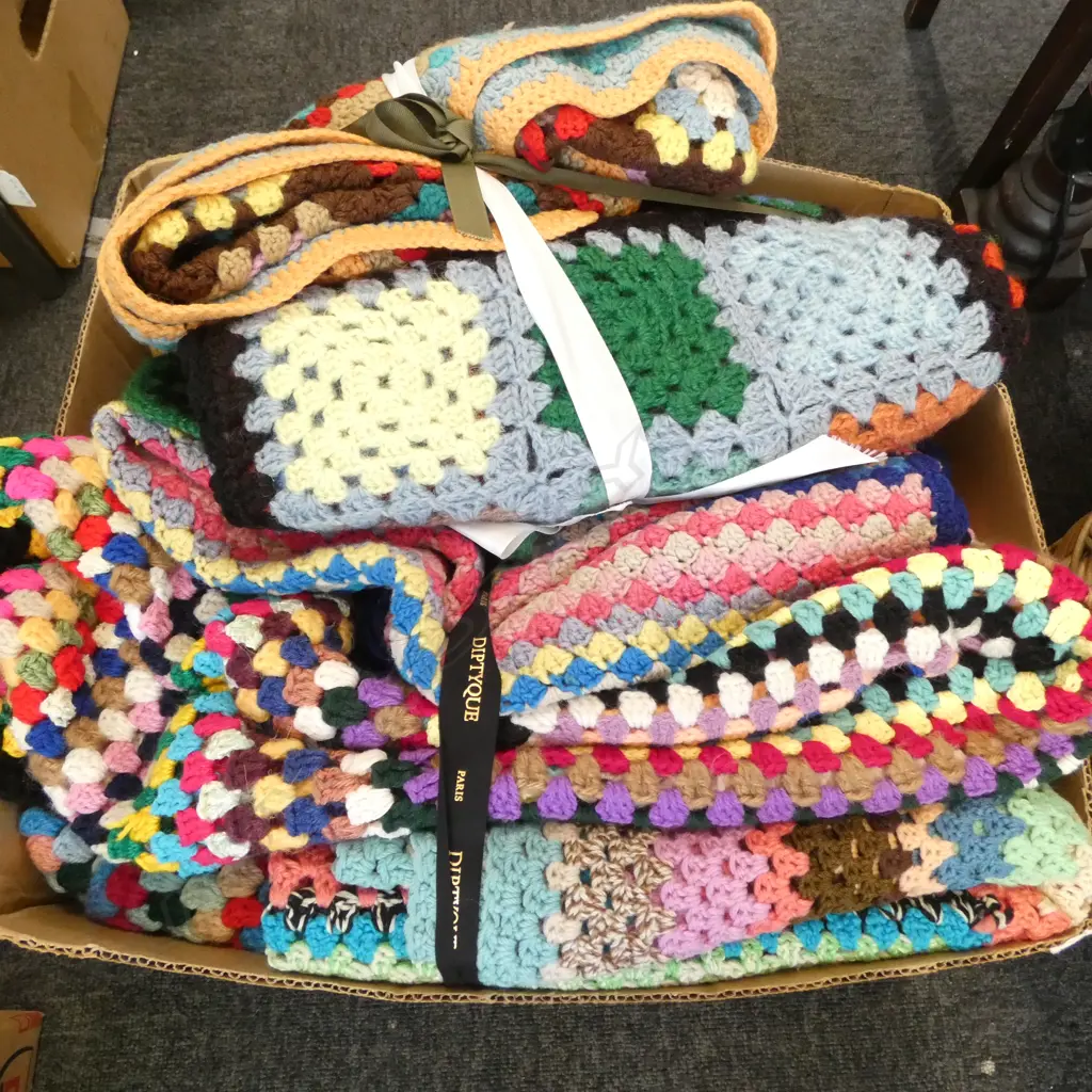 BOX LOT KNITTED BLANKETS Image 1++