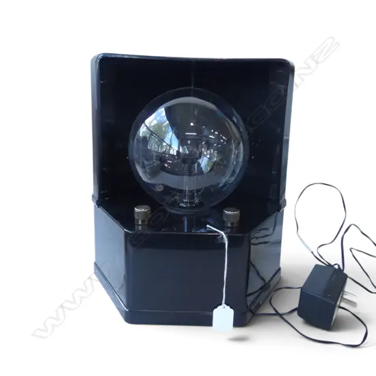  PLASMA LIGHT