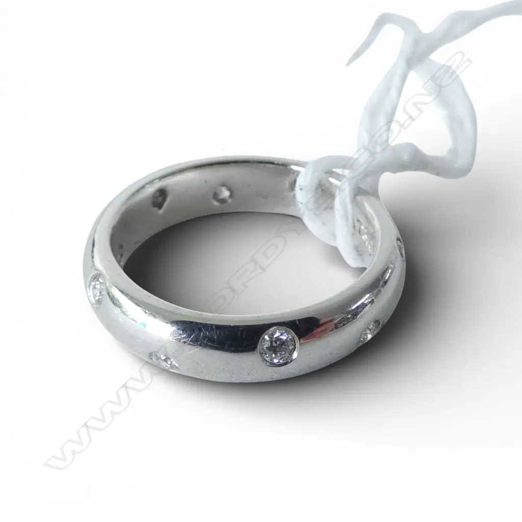 TIFFANY & Co. PT.950 PLATINUM DIAMOND SET BAND RING 7.3gms SIZE J Image 1++