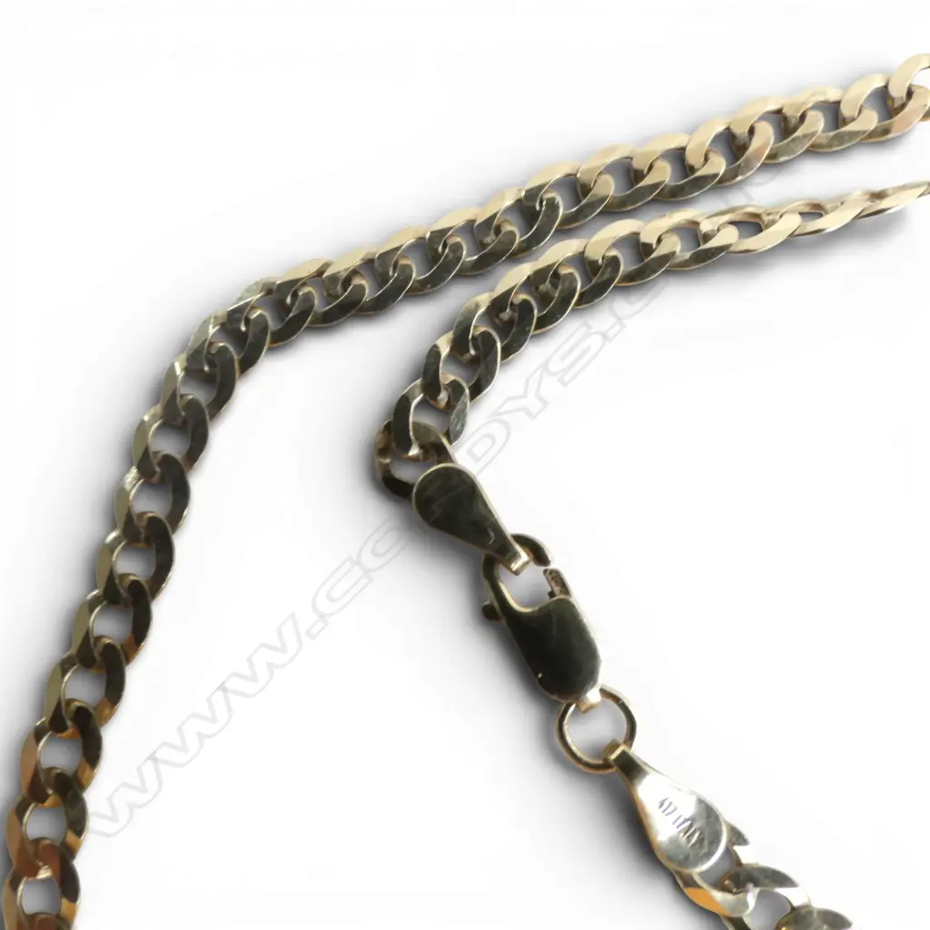 10ct YELLOW GOLD flat curb link NECK CHAIN. L.445mm. 5.5gms Image 1++