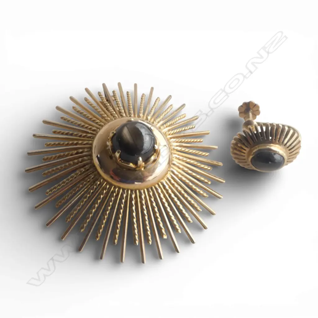 15ct STAR BROOCH/PENDANT w CENTRAL STAR DIOPSIDE w 9ct bail & 1 12ct MATCHING EARRING, 12.15gm, 2008 valuation Image 1++