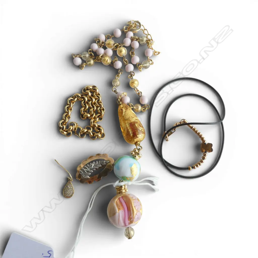 5 PCES JEWELLERY; 2 NECKLACES (MURANO & TOUS BEAR), GP BRACELET, 9CT SIL LINED BROOCH, SINGLE EARRING  Image 1++