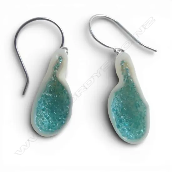 **RTV** PR 14ct FRESHWATER SOUFFLE PEARL w APATITE INSET EARRINGS