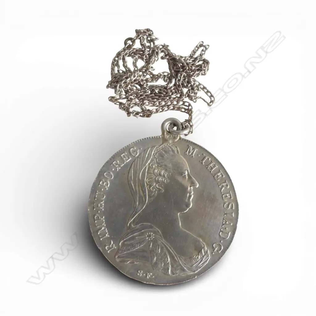 AUSTRIAN MARIA THERESIA SILVER 1780 THALER COIN PENDANT 28gms Image 1++