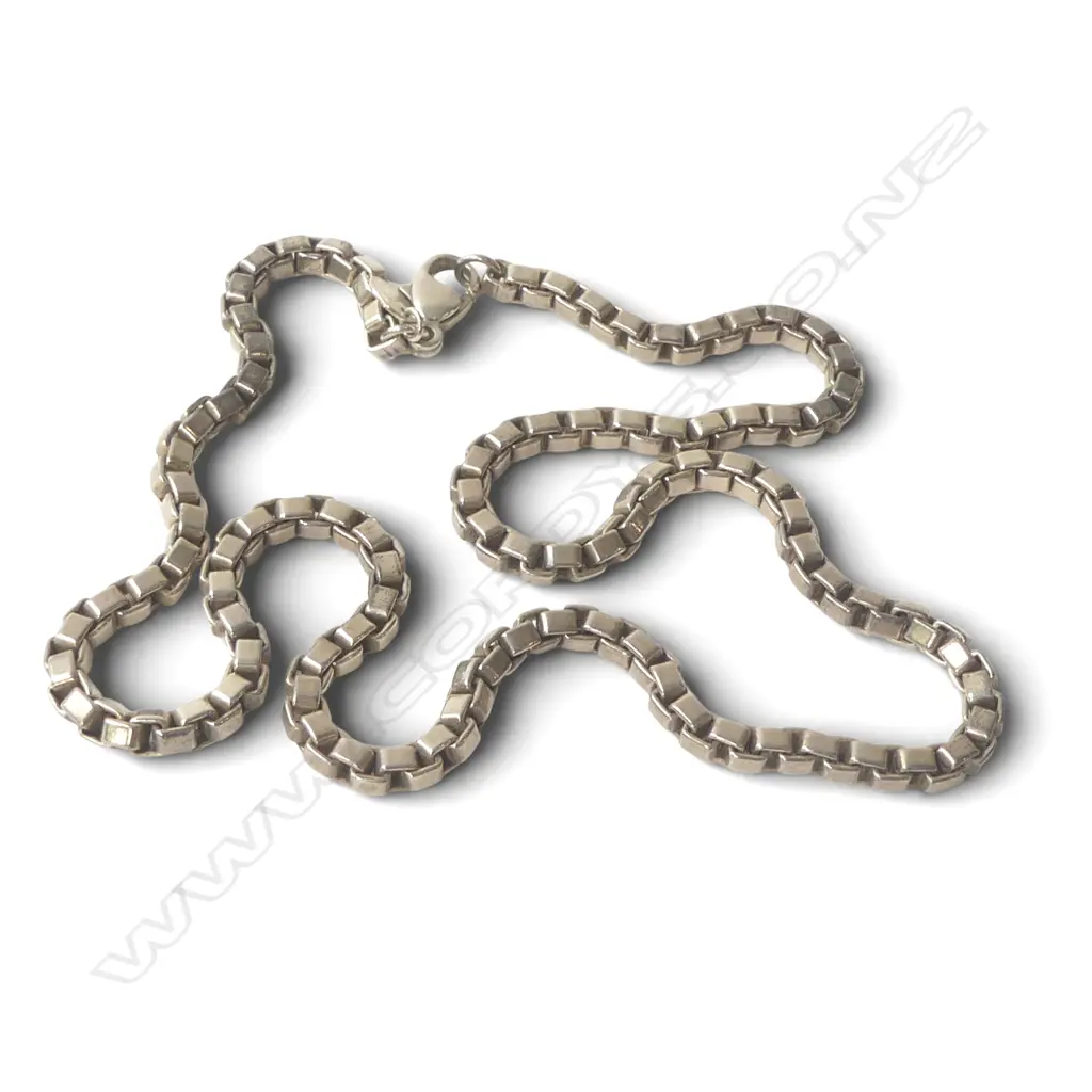 TIFFANY & Co. SILVER HEAVY CHAIN 35gms 46cm long Image 1++