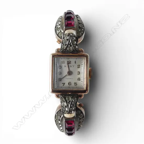 1950's GOLD PLATED LADIES WRISTWATCH w DECORATIVE DETAIL, watch can be worn as a pendant 