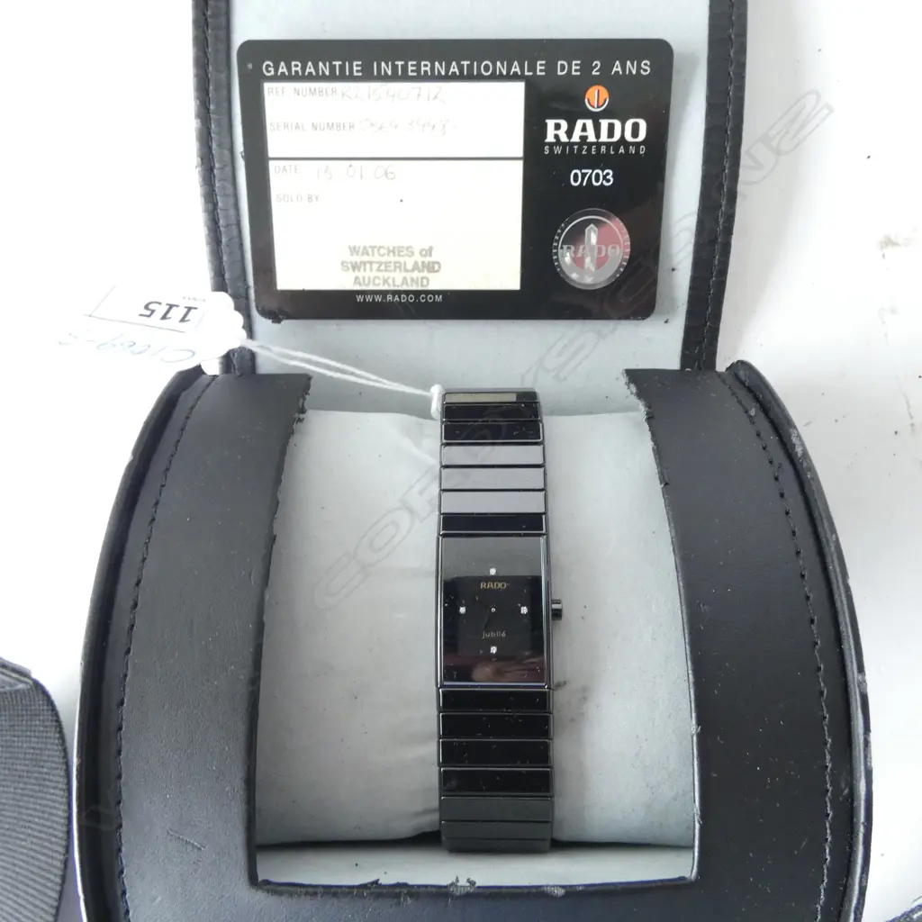 RADO BOXED LADIES JUBILE MODERN WRIST WATCH with papers dated 13-1-06 Image 1++