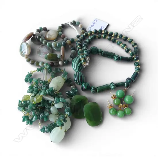 3 NECKLACES, 4 PRS JADE / GREENSTONE EARRINGS